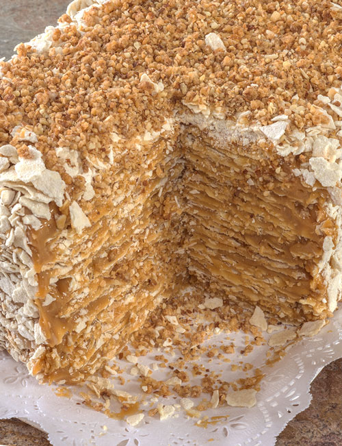Torta Gold Hoja Manjar Tradicional (6 Personas)